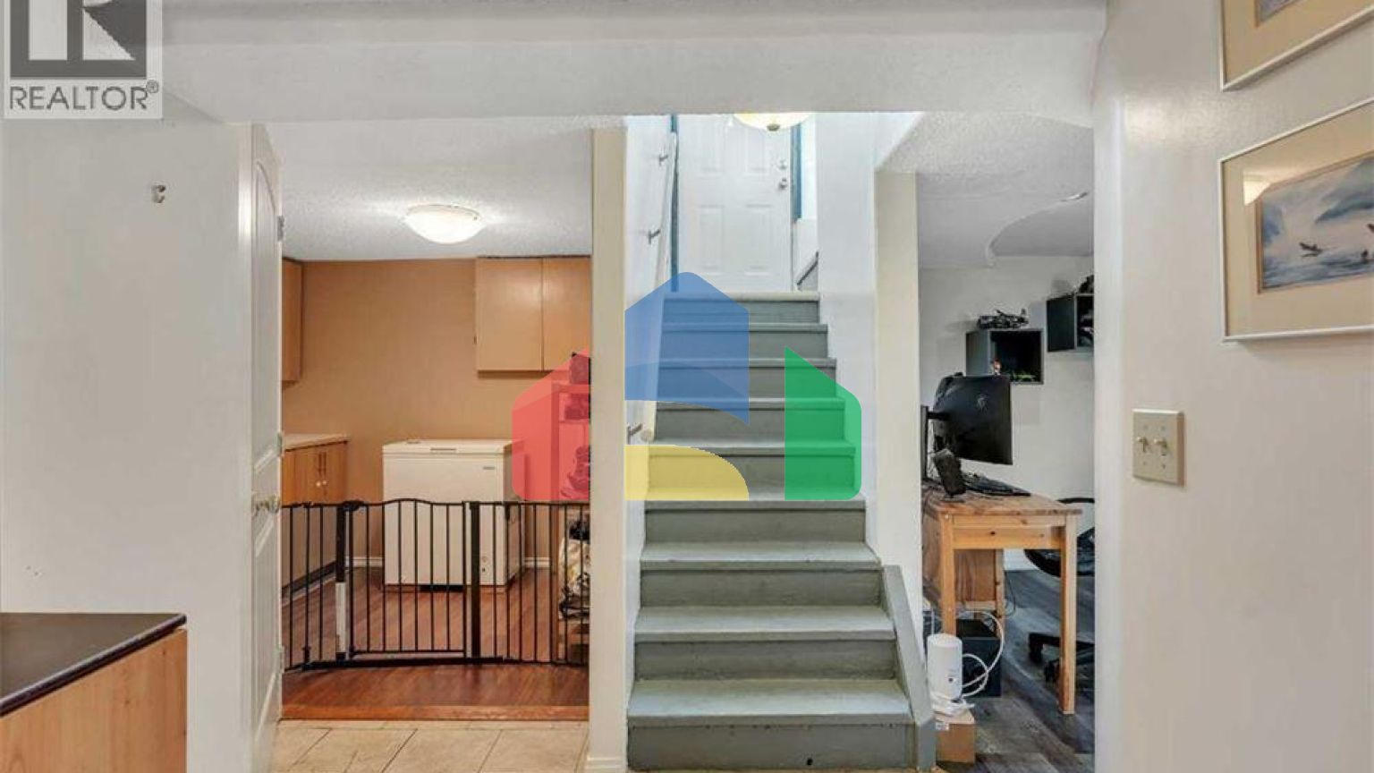 Residential - Single Family Home - Calgary, Canada - Canada