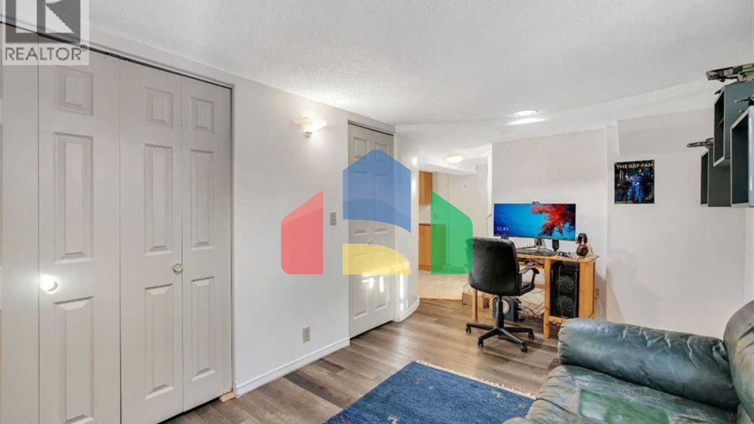 Residential - Single Family Home - Calgary, Canada - Canada