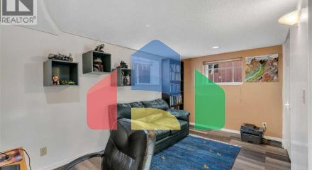 Residential - Single Family Home - Calgary, Canada - Canada