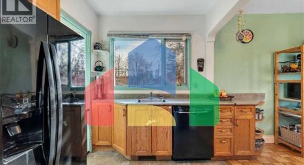 Residential - Single Family Home - Calgary, Canada - Canada