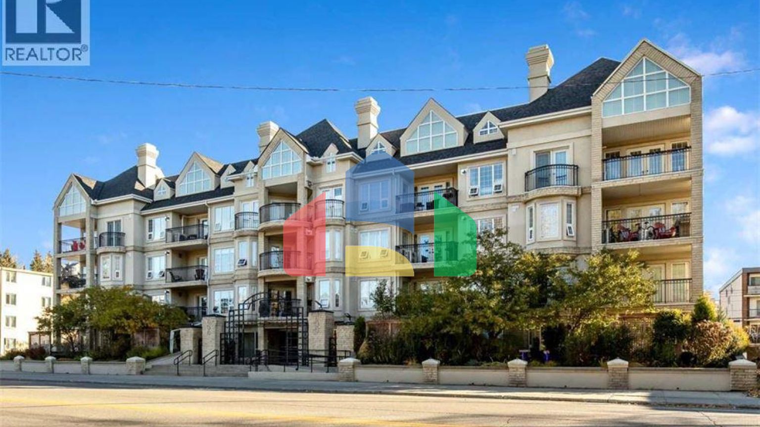 Residential - Single Family Home - Calgary, Canada - Canada