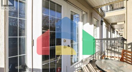 Residential - Single Family Home - Calgary, Canada - Canada