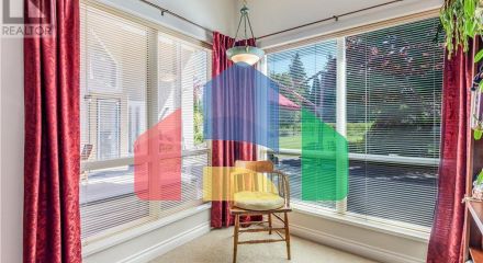 Residential - Single Family Home - Campbell River, Canada - Canada