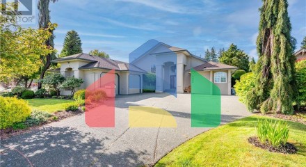 Residential - Single Family Home - Campbell River, Canada - Canada
