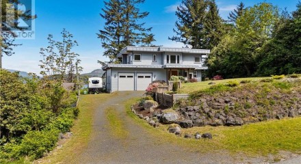Residential - Single Family Home - Campbell River, Canada - Canada