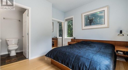 Residential - Single Family Home - Campbell River, Canada - Canada