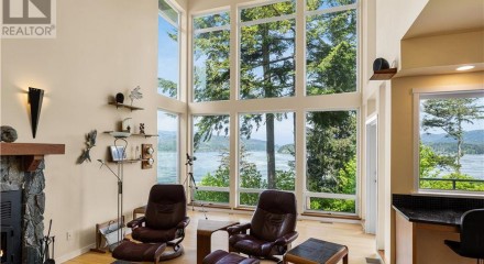 Residential - Single Family Home - Campbell River, Canada - Canada