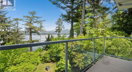 Residential - Single Family Home - Campbell River, Canada - Canada