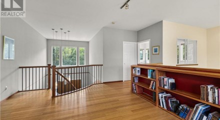 Residential - Single Family Home - Campbell River, Canada - Canada