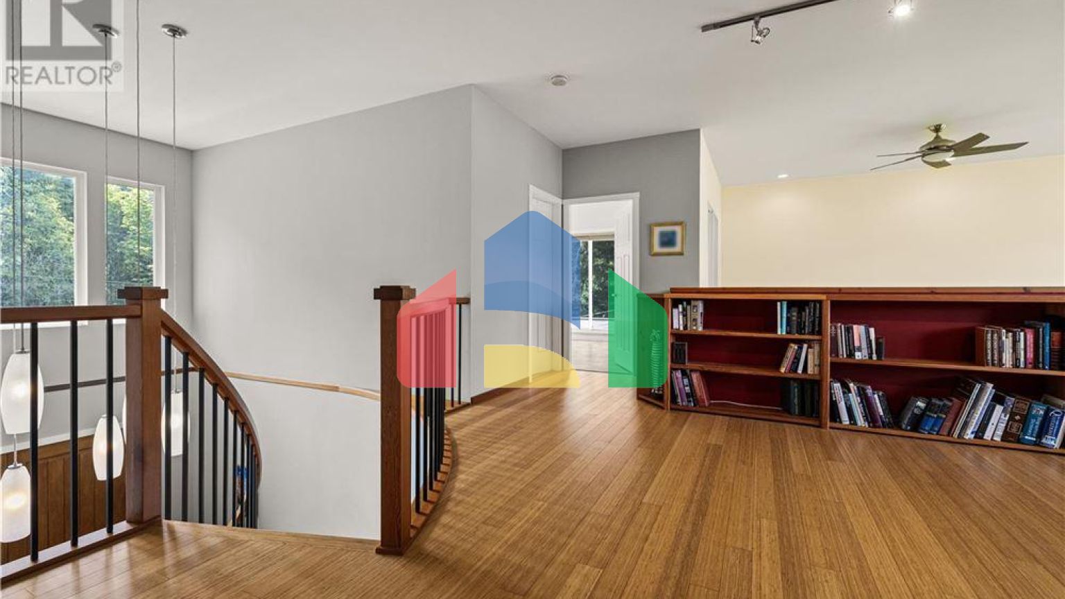 Residential - Single Family Home - Campbell River, Canada - Canada