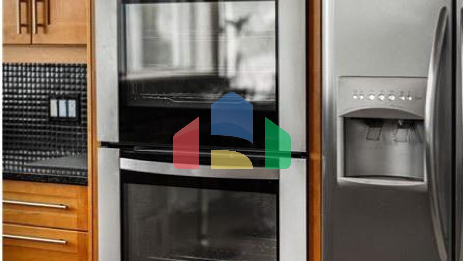 Residential - Single Family Home - Campbell River, Canada - Canada