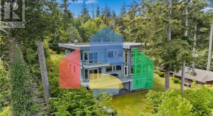 Residential - Single Family Home - Campbell River, Canada - Canada