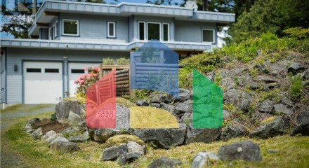 Residential - Single Family Home - Campbell River, Canada - Canada