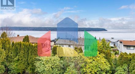 Residential - Single Family Home - Campbell River, Canada - Canada