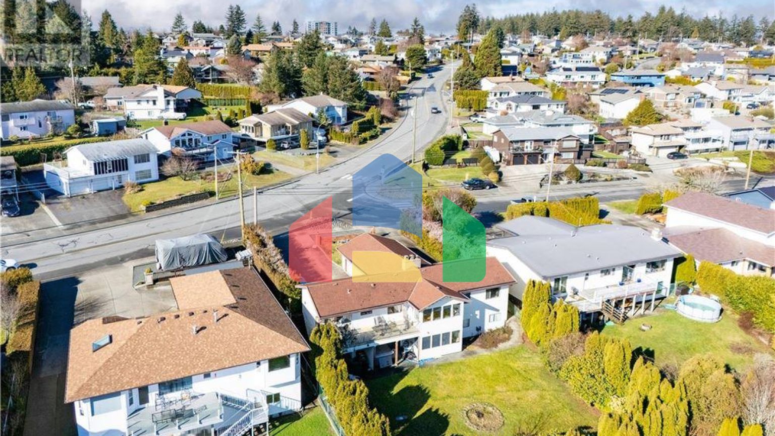 Residential - Single Family Home - Campbell River, Canada - Canada