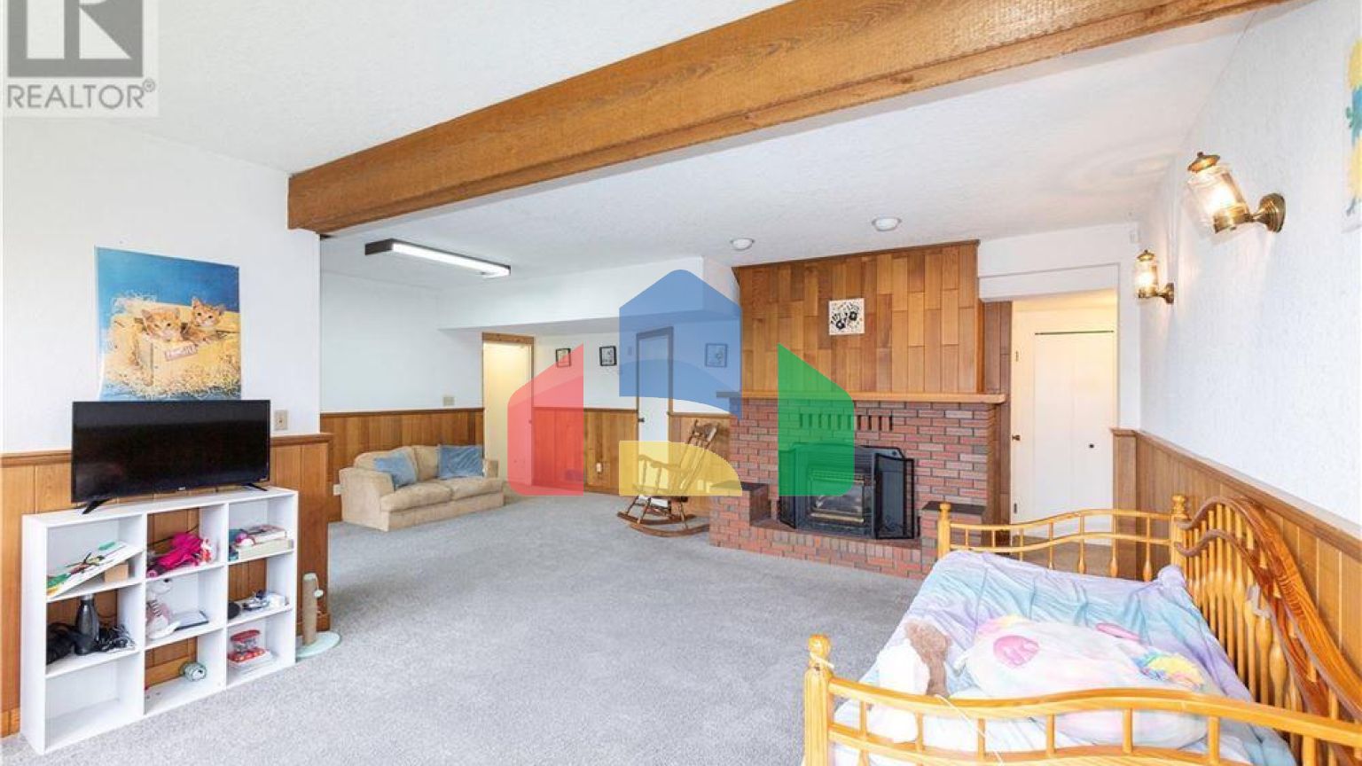 Residential - Single Family Home - Campbell River, Canada - Canada