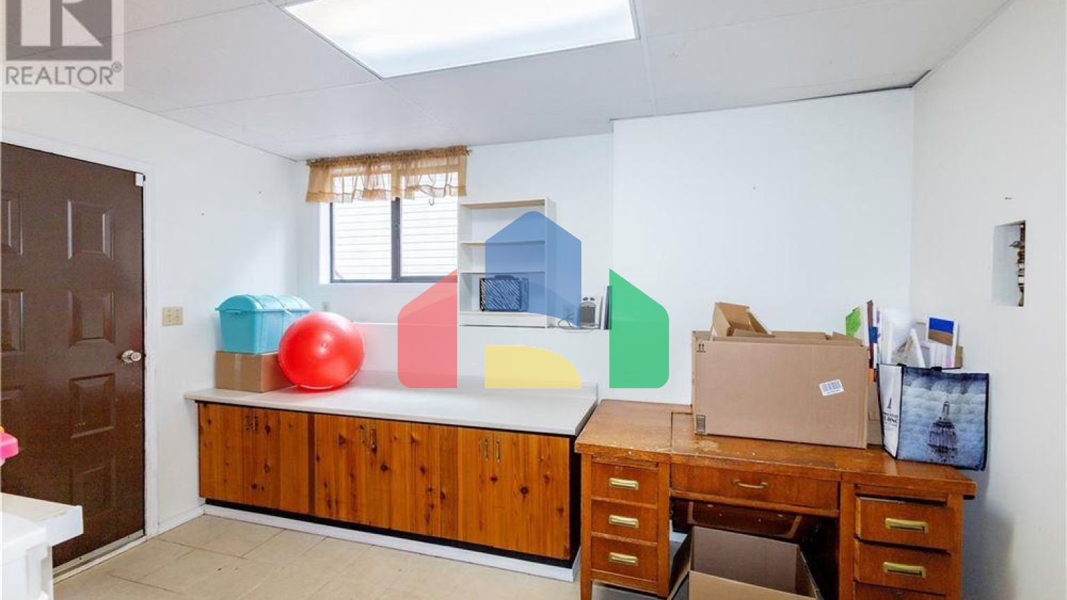 Residential - Single Family Home - Campbell River, Canada - Canada