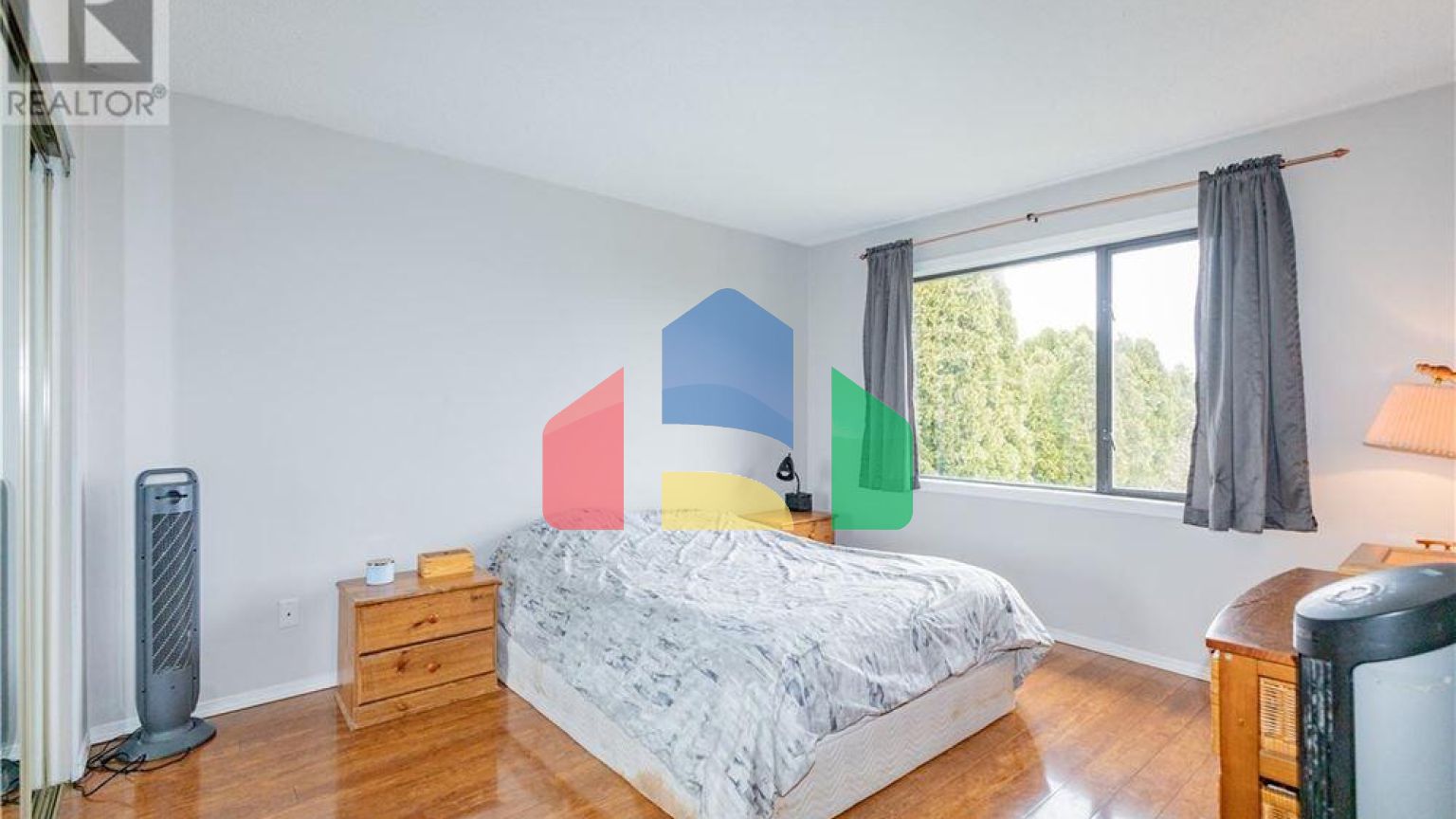 Residential - Single Family Home - Campbell River, Canada - Canada