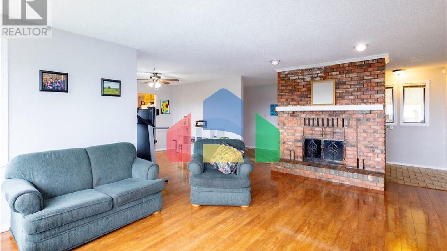 Residential - Single Family Home - Campbell River, Canada - Canada