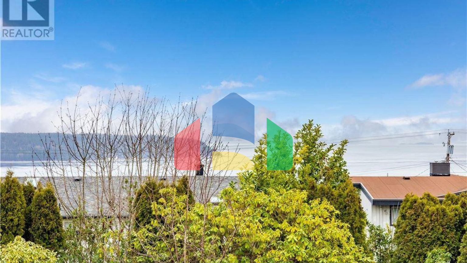 Residential - Single Family Home - Campbell River, Canada - Canada