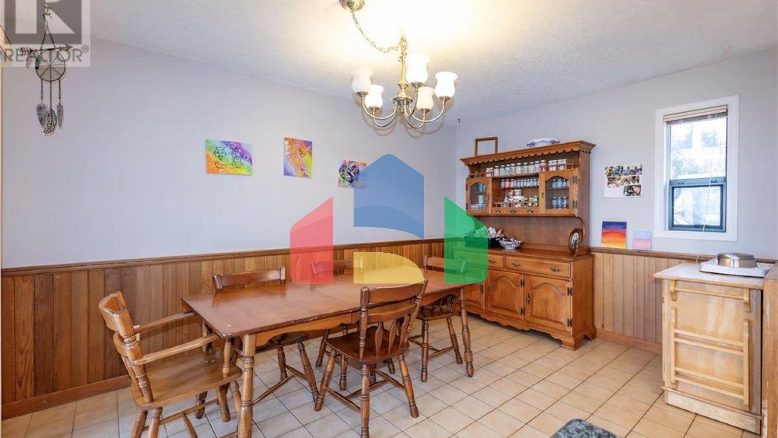 Residential - Single Family Home - Campbell River, Canada - Canada