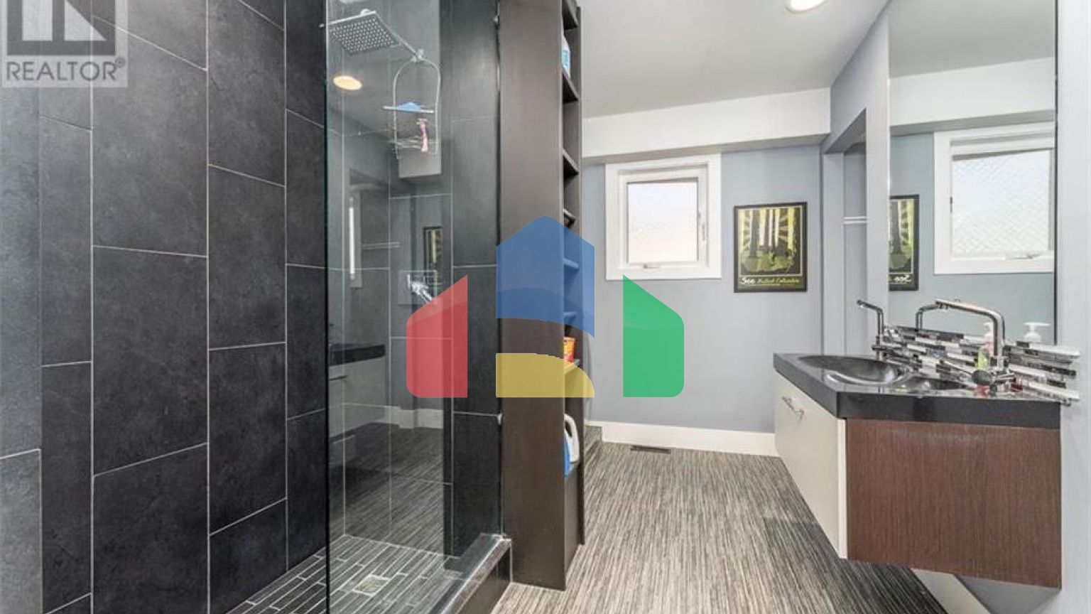 Residential - Single Family Home - Canmore, Canada - Canada