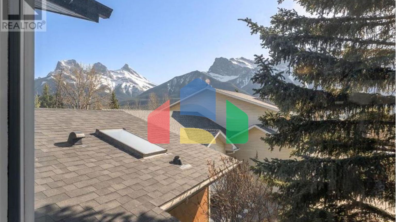 Residential - Single Family Home - Canmore, Canada - Canada