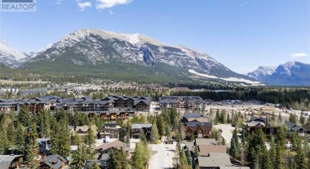 Residential - Single Family Home - Canmore, Canada - Canada