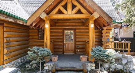 Residential - Single Family Home - Canmore, Canada - Canada
