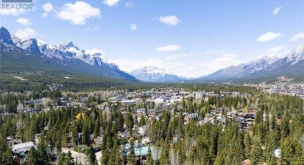 Residential - Single Family Home - Canmore, Canada - Canada