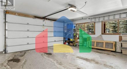 Residential - Single Family Home - Canmore, Canada - Canada