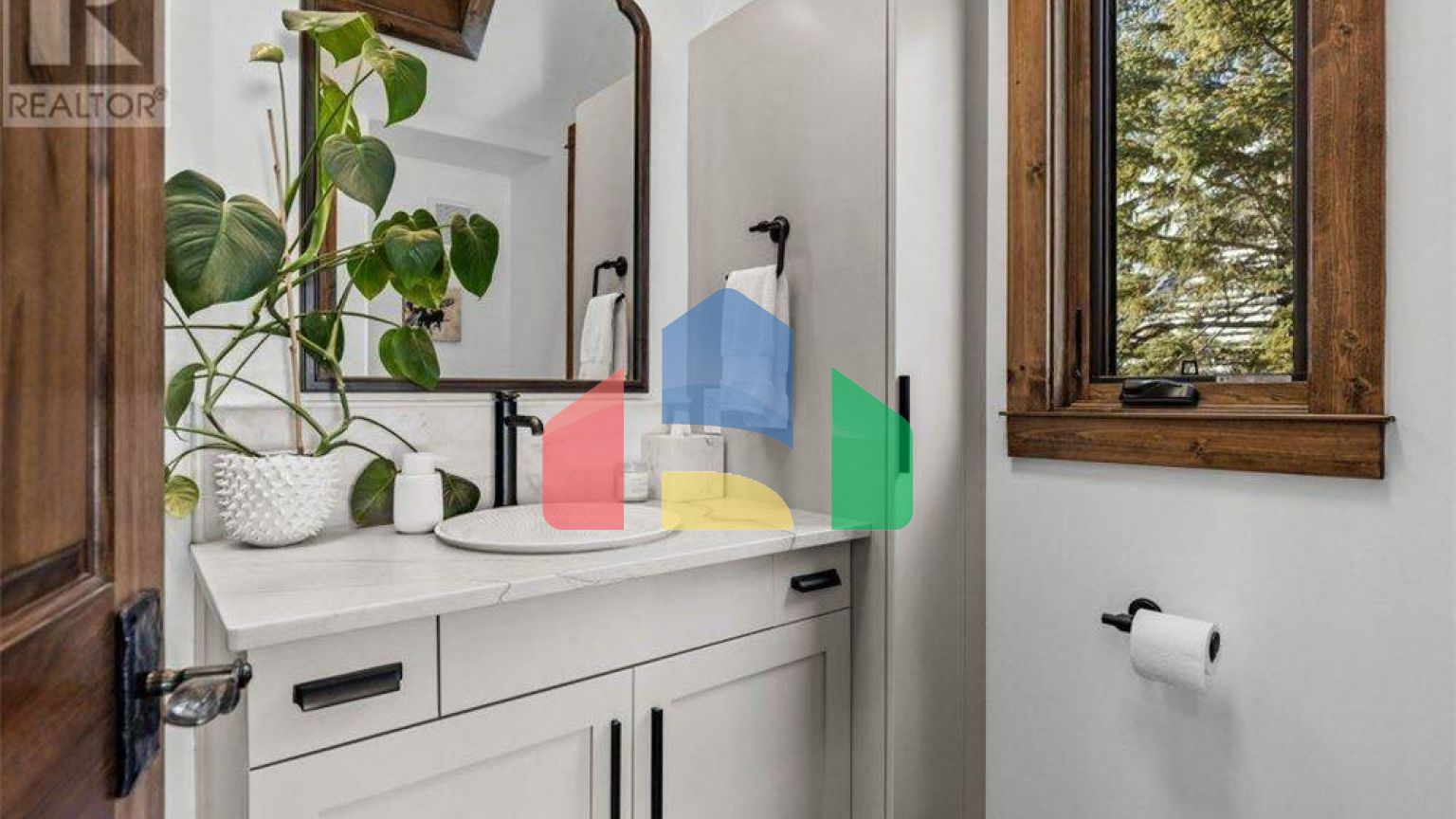 Residential - Single Family Home - Canmore, Canada - Canada