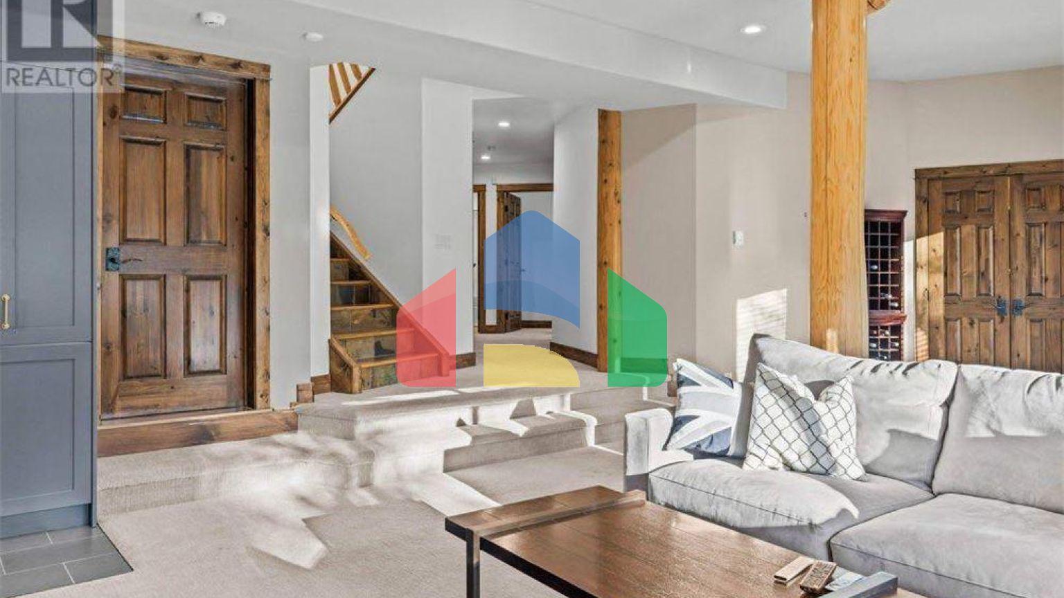 Residential - Single Family Home - Canmore, Canada - Canada