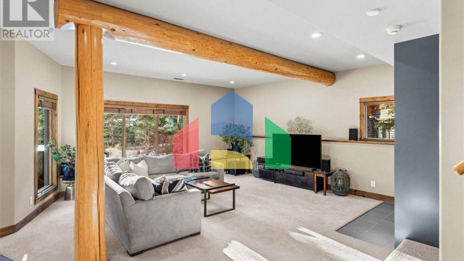 Residential - Single Family Home - Canmore, Canada - Canada