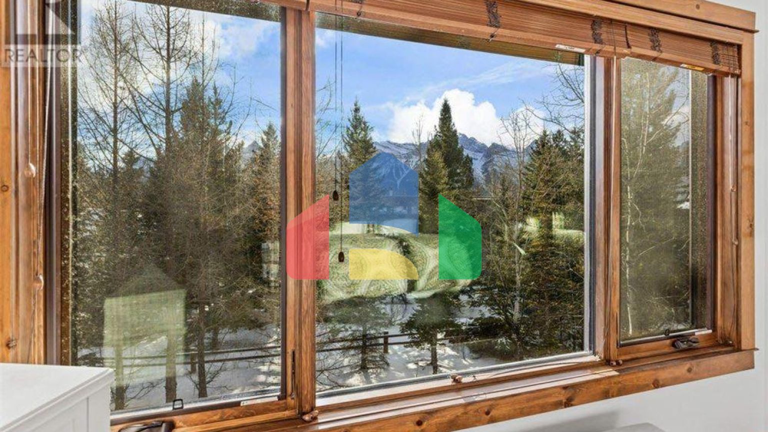 Residential - Single Family Home - Canmore, Canada - Canada