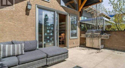 Residential - Single Family Home - Canmore, Canada - Canada