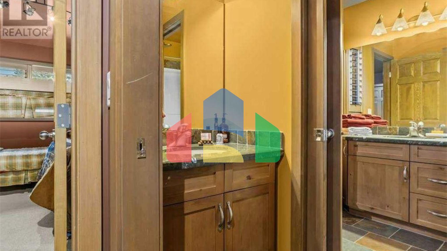 Residential - Single Family Home - Canmore, Canada - Canada