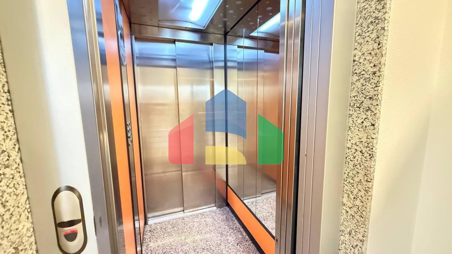 Эксклюзивные апартаменты с невероятным дизайном и выгодным расположением