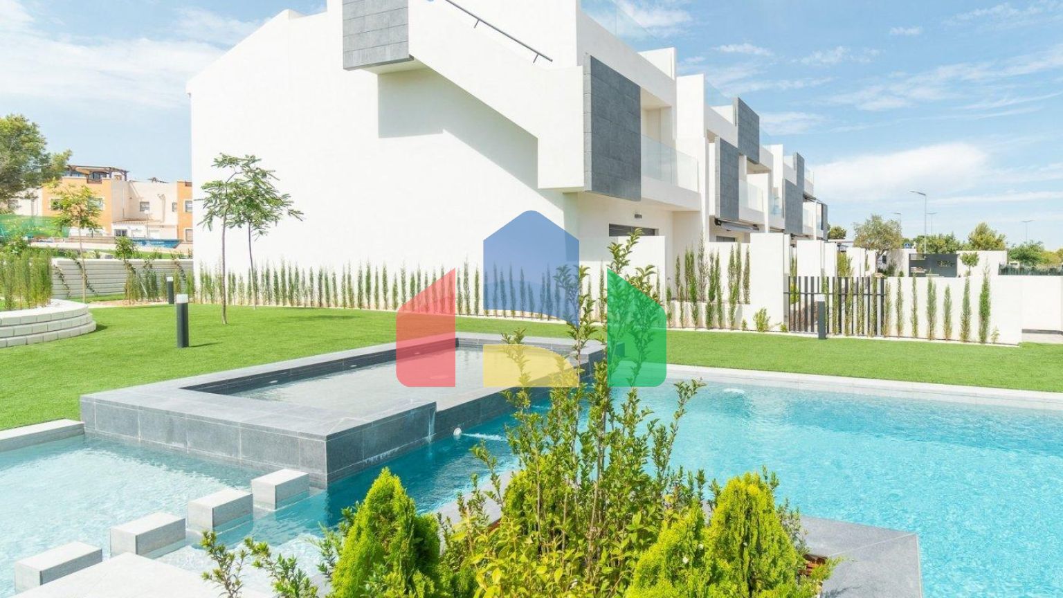 Новый жилой комплекс в Лос Балконес (Торревьеха)