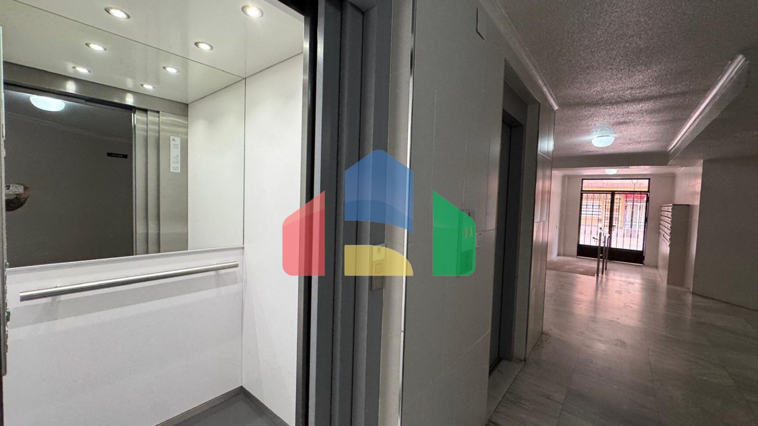 СТУДИЯ В 250 МЕТРАХ ОТ ПЛЯЖА ЛОС ЛОКОС С ПЛОЩАДЪЮ 27 М2. ИДЕАЛЬНО ПОД СДАЧУ.