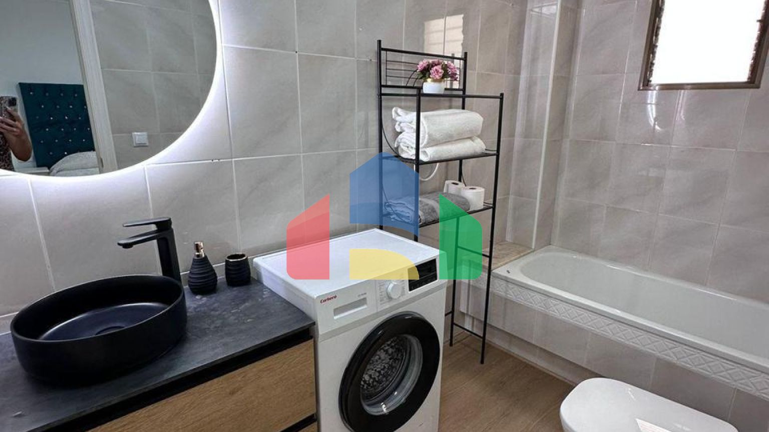 родаётся aпартамент в Торревьехе в районе Playa Del Cura!