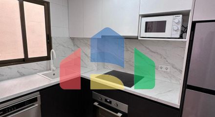 родаётся aпартамент в Торревьехе в районе Playa Del Cura!