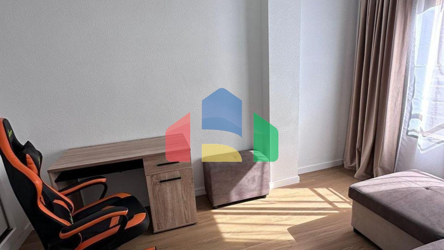 родаётся aпартамент в Торревьехе в районе Playa Del Cura!