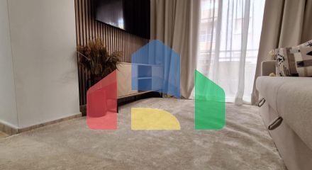 Эксклюзивная квартира с фантастическим дизайном и новым ремонтом: 2спальни, 1ванная,150 м. до пляжа