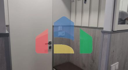 КВАРТИРА ПОСЛЕ РЕМОНТА В 50 МЕТРАХ ОТ ПЛЯЖА. 3 СПАЛЬНИ. 3 ВАННЫЕ КОМНАТЫ. 105 М2. ПОДЕЛЕННАЯ НА ТРИ СТУДИИ.