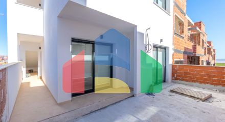 НОВЫЙ ЖИЛОЙ КОМПЛЕКС БУНГАЛО В ЛОС БАЛКОНЕС