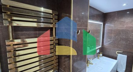 АПАРТАМЕНТЫ ПОСЛЕ РЕМОНТА В 50 МЕТРАХ ОТ ПЛЯЖА. 3 СПАЛЬНИ. 1 ВАННАЯ КОМНАТА. 101 М2. АПАРТАМЕНТЫ ПОСЛЕ РЕМОНТА В 50 МЕТРАХ ОТ ПЛЯЖА. 3 СПАЛЬНИ. 1 ВАННАЯ КОМНАТА. 101 М2.