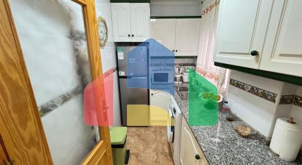 КВАРТИРА В 100 МЕТРАХ ОТ ПЯЖА ДЕЛЬ КУРА. 3 СПАЛЬНИ. 1 ВАННАЯ КОМНАТА. 74 М2.