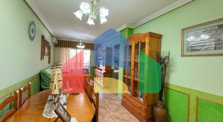 КВАРТИРА В 100 МЕТРАХ ОТ ПЯЖА ДЕЛЬ КУРА. 3 СПАЛЬНИ. 1 ВАННАЯ КОМНАТА. 74 М2.