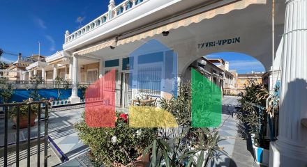 Semi-detached chalet on the second line of La Mata beach (Torrevieja)
